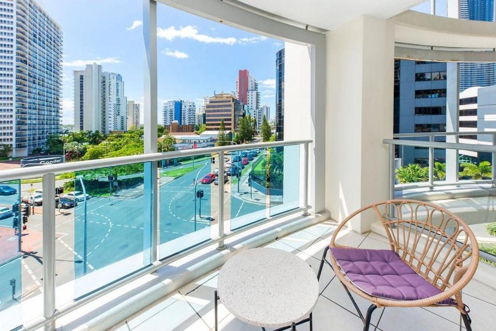 Apartament Deluxe Chevron Renaissance Gold Coast Zewnętrze zdjęcie