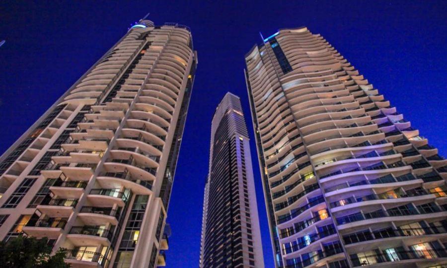 Apartament Deluxe Chevron Renaissance Gold Coast Zewnętrze zdjęcie