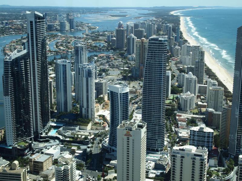 Apartament Deluxe Chevron Renaissance Gold Coast Zewnętrze zdjęcie